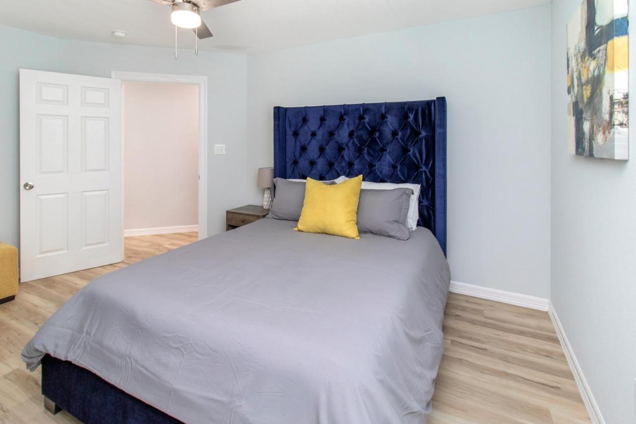 Villa Peerless Retreat - Minutes From Downtown Houston Esterno foto