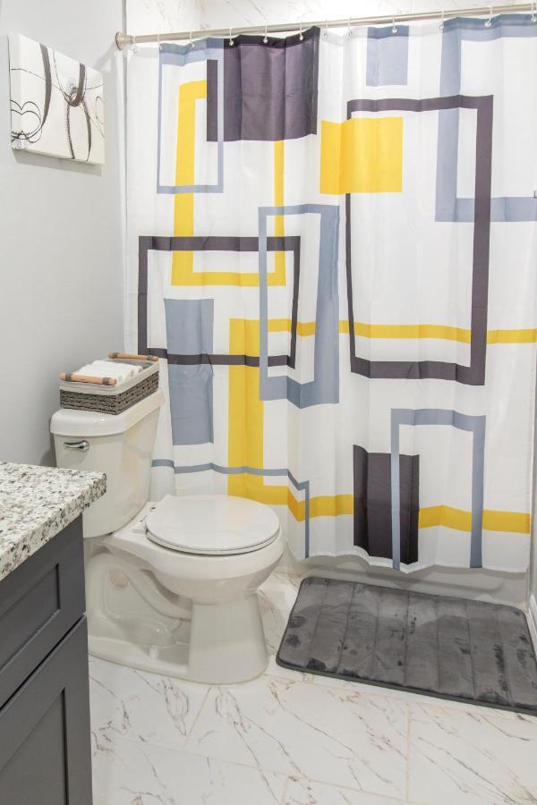 Villa Peerless Retreat - Minutes From Downtown Houston Esterno foto